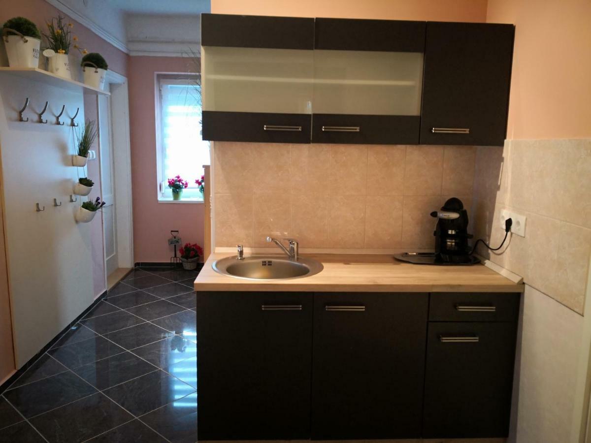 Kupola Apartman Segedin Dış mekan fotoğraf