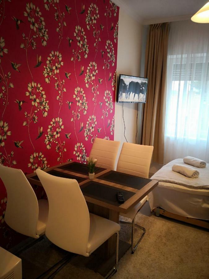Kupola Apartman Segedin Dış mekan fotoğraf